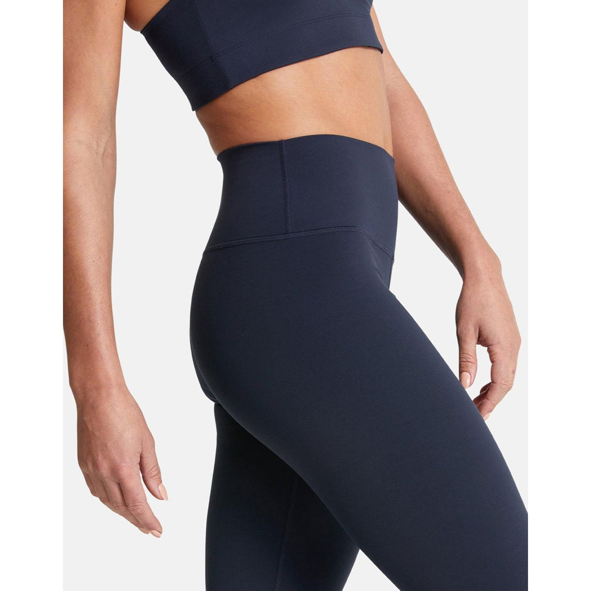 Gym+Coffee Womens Aurora Leggings Obsidian