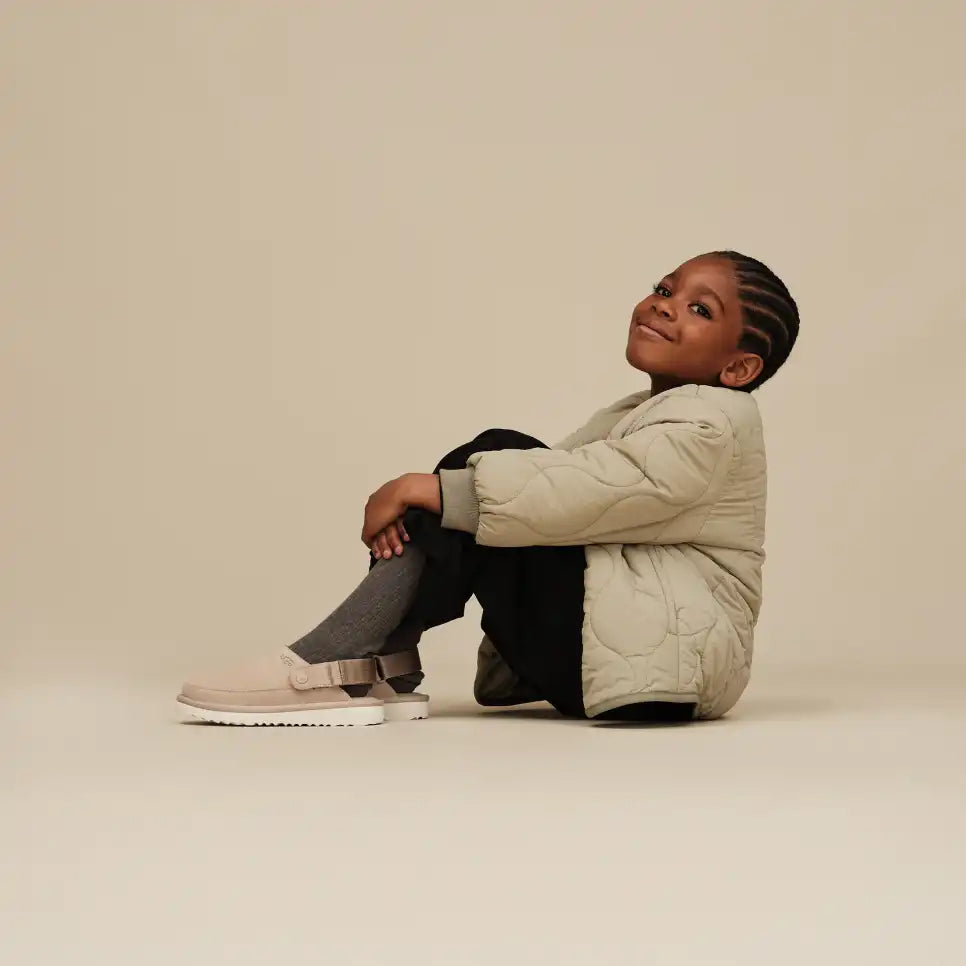 Ugg Kids Clog Goldenstar Sand