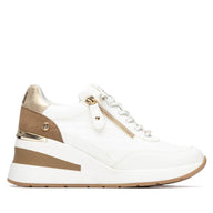 XTI women's white lace-up trainer