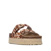 Refresh women's slip-on sandal