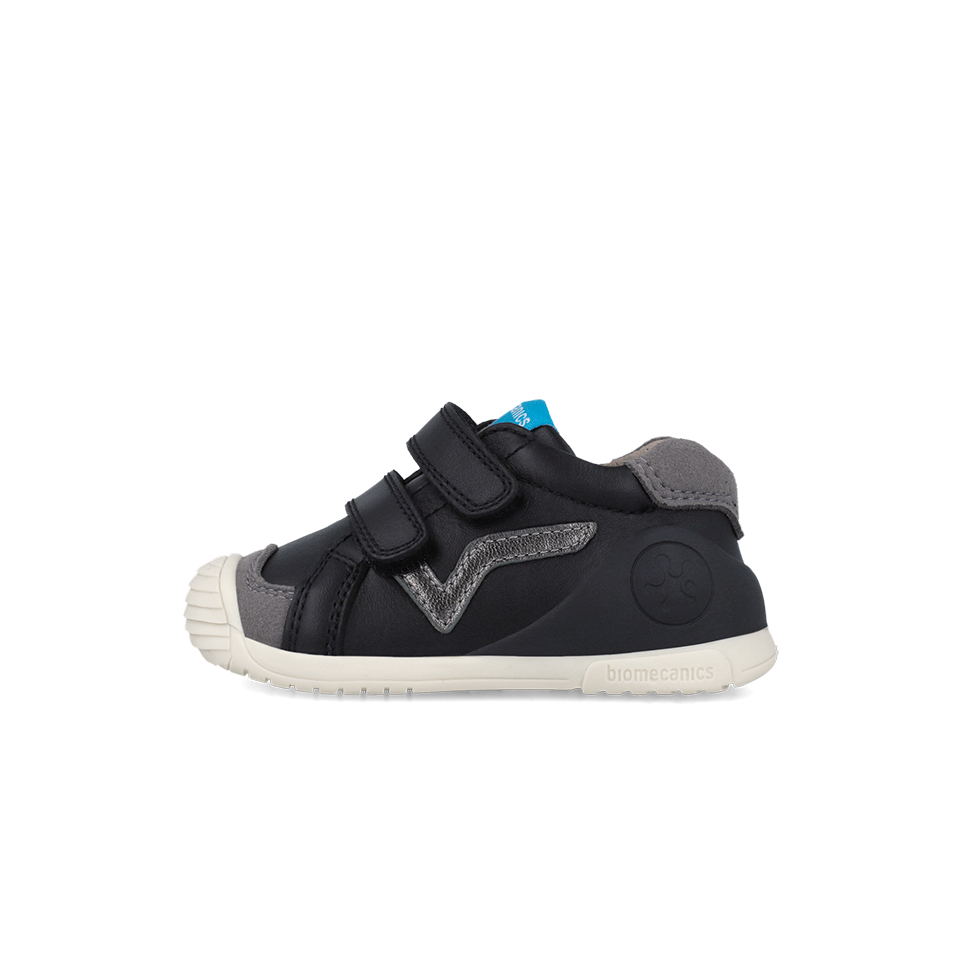 Biomecanics Boys Shoe 251123 A054 Black