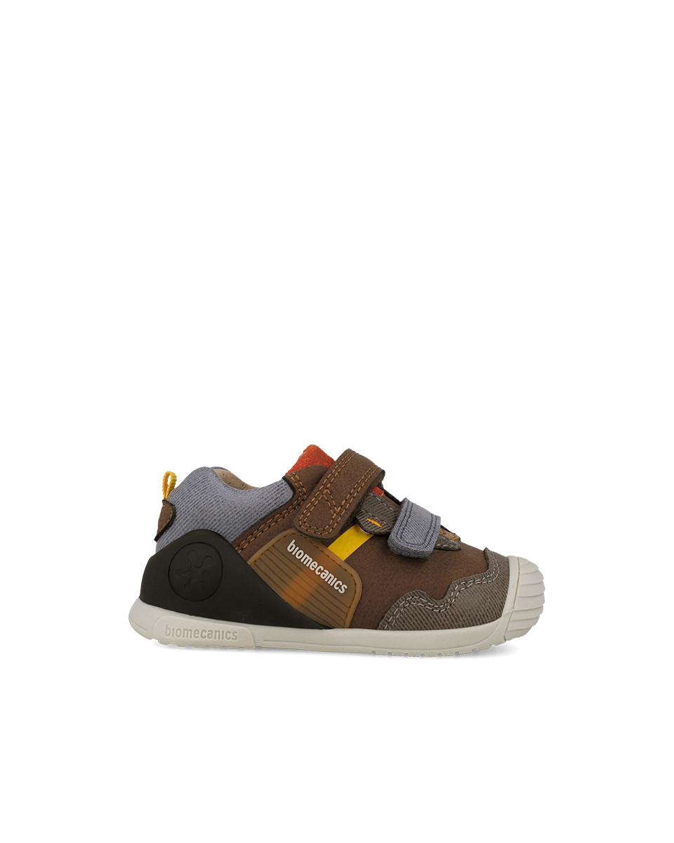 Biomecanics Boys Shoe 261123-C Chocolate