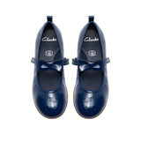 Clarks girls' navy patent shoe with velcro