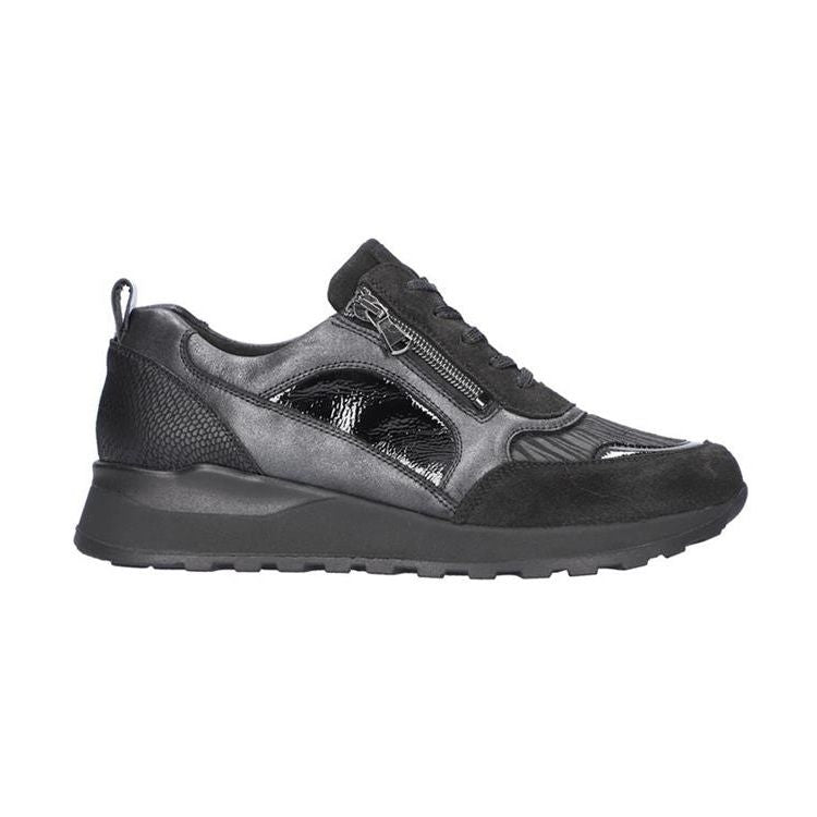 Waldlaufer women's black patent lace-up trainer