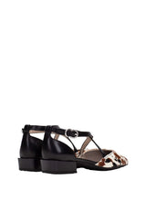 Hispanitas women's black leather shoe with buckle