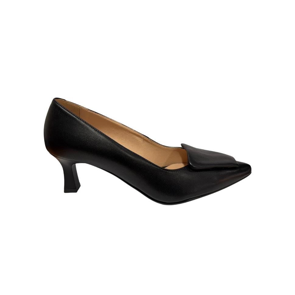 Bioeco Womens Shoe 1111 Black Leather