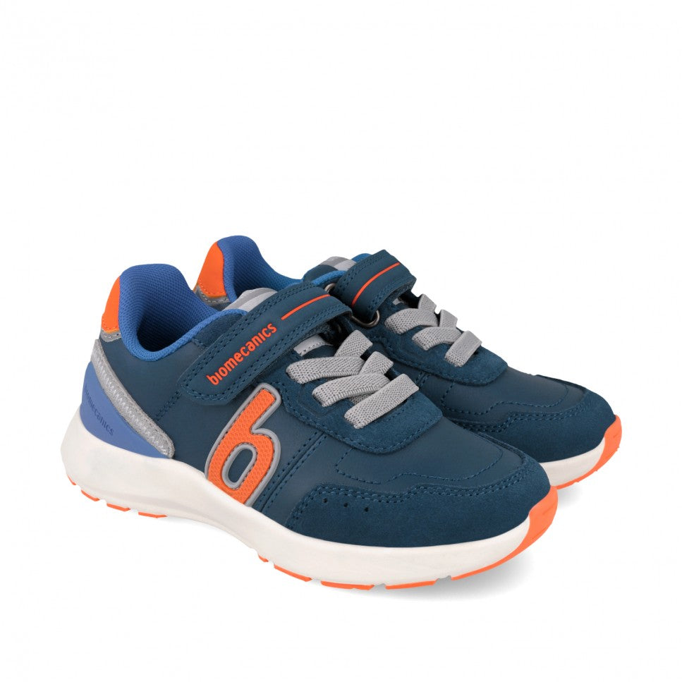 Biomecanics boys' navy trainers with orange accents