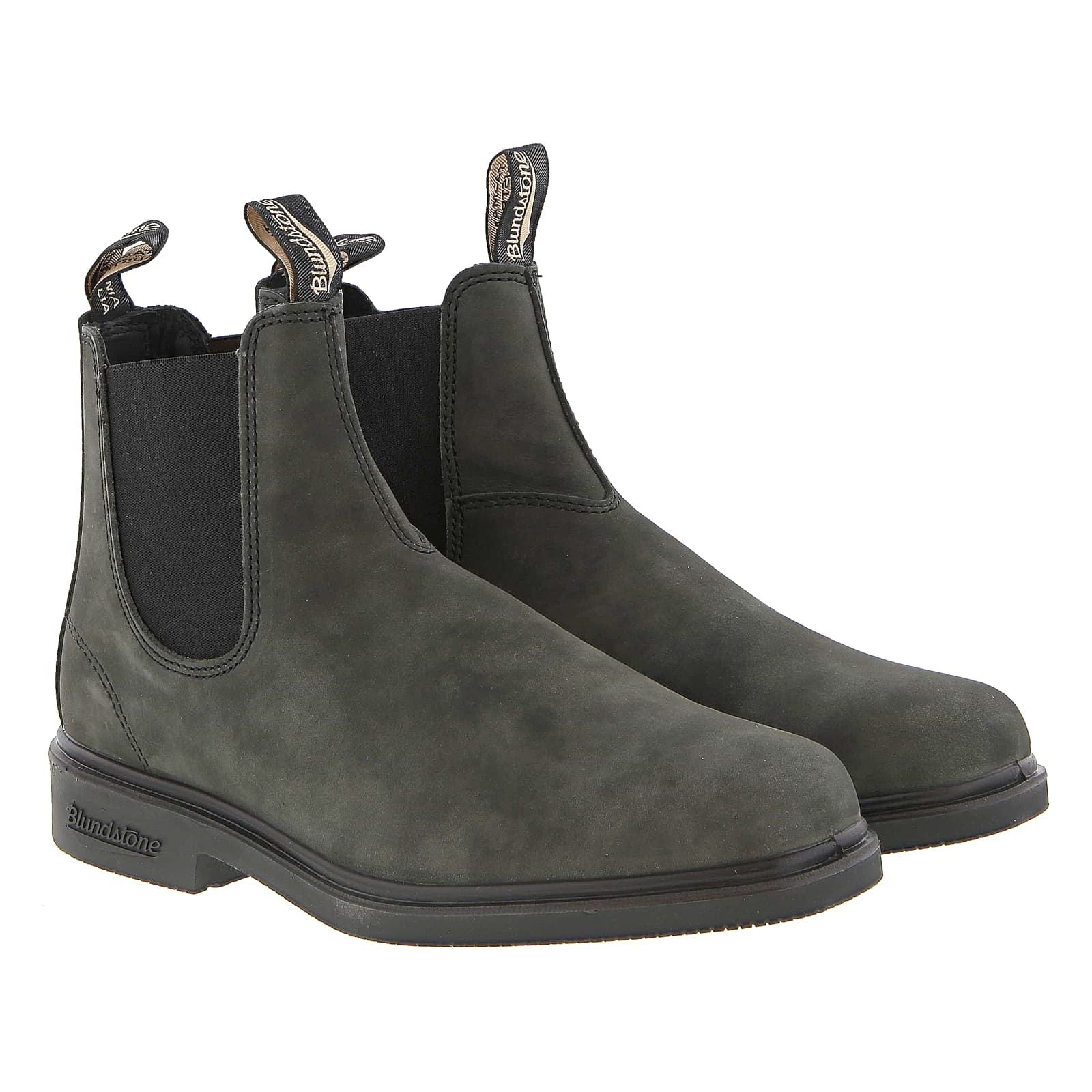 Blundstone women's black leather Chelsea boot with elasticated