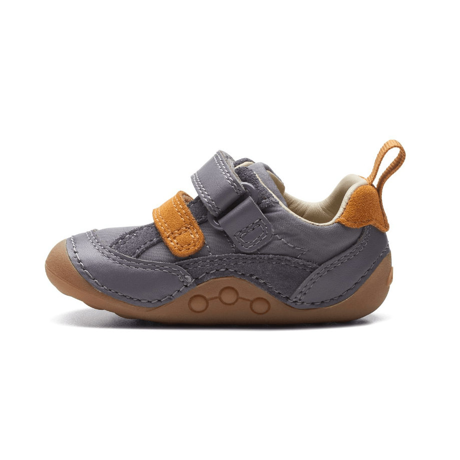 Clarks boys first walkers hot sale