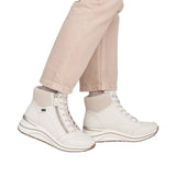 Remonte Womens Boot D0T77 Beige