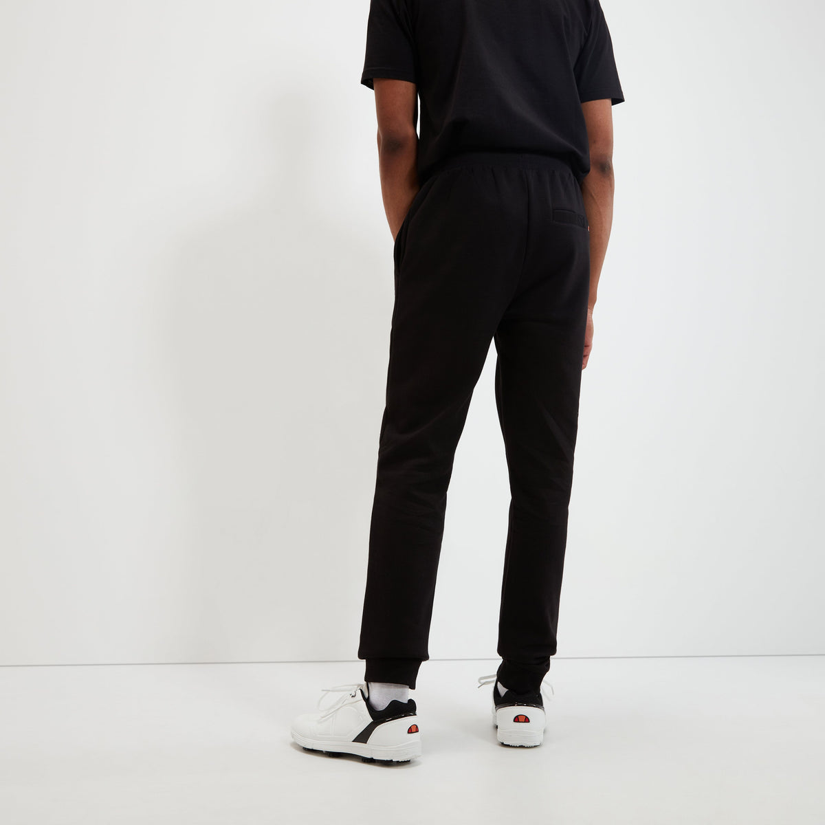 Ellesse roach fleece online joggers