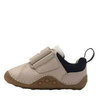 Clarks boys' leather pre-walker shoe with velcro