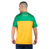 O'neills men's gold and green clothing