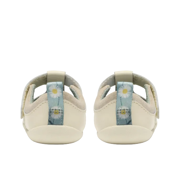 Clarks girls' leather pre-walker shoe