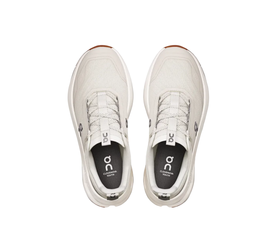 On Running Youth Trainer Cloudnova Ivory/Apollo