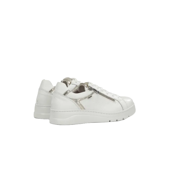 Fluchos women's leather lace-up trainer