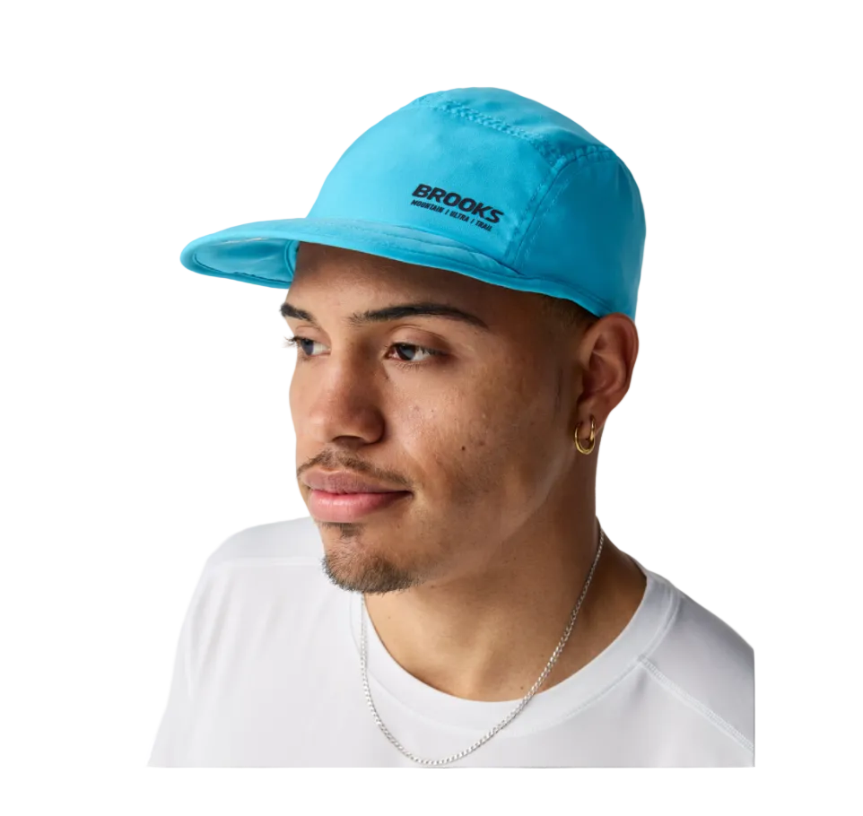Brooks unisex white and blue hat