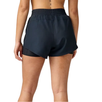 Brooks Dash women's black 2-in-1 running shorts