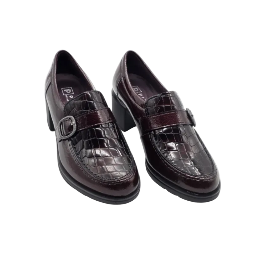 Pitillos women's burgundy heeled loafers with croc-effect detail