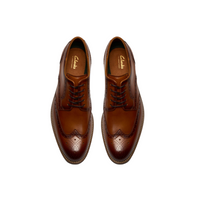 Clarks men's tan leather lace-up shoe