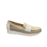 Pitillos women's leather slip-on shoe