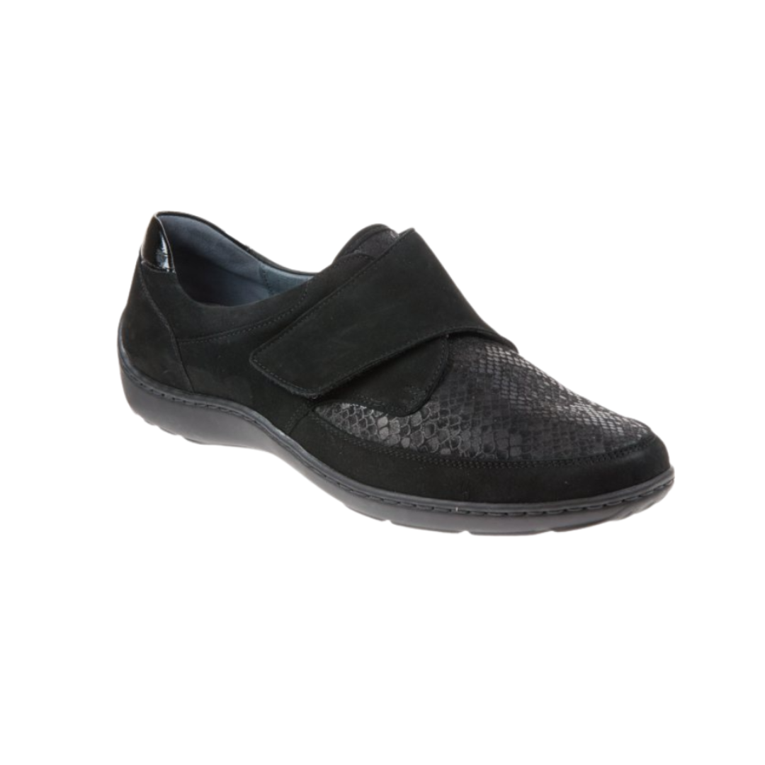 Waldlaufer women's black leather shoe