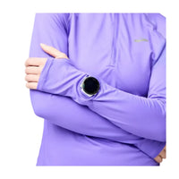 Brooks women's quarter-zip top
