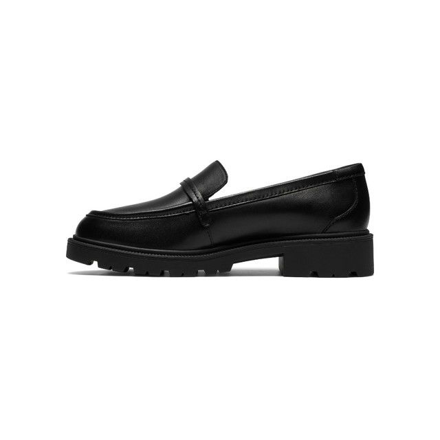 Clarks women's black leather loafer