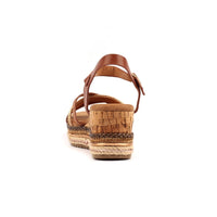 Lunar women's tan sandal with buckle