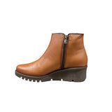 Pepe Saenz women's tan leather boot with zip