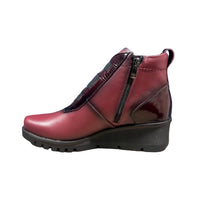 Pepe Saenz women's burgundy patent boot with zip
