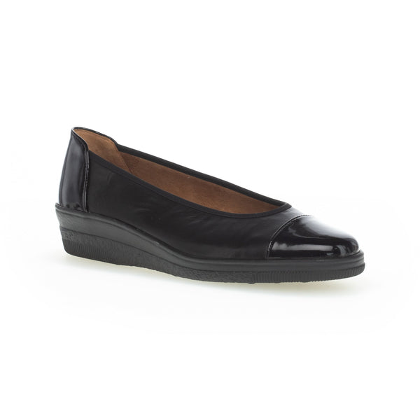 Gabor black top wedge shoes