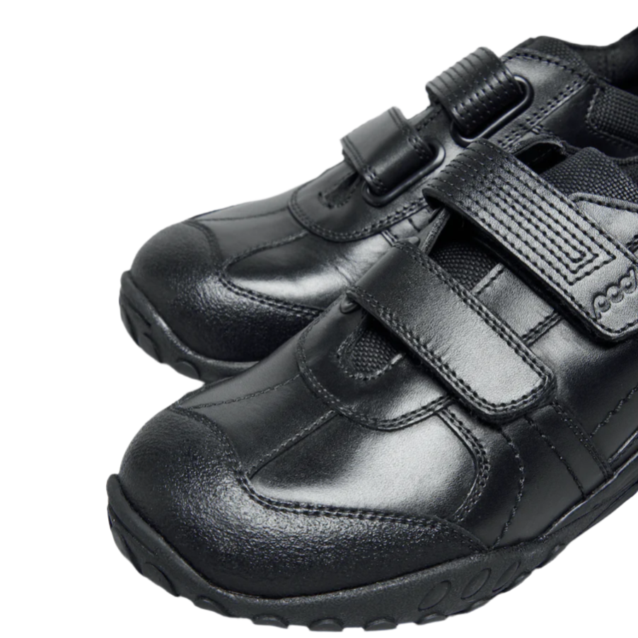 Boys school 2025 shoes uk
