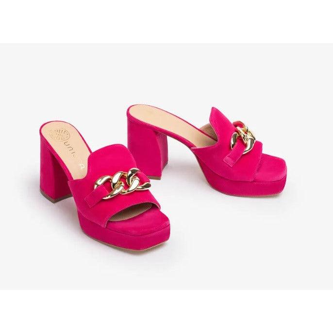 Hot pink cheap gucci mules